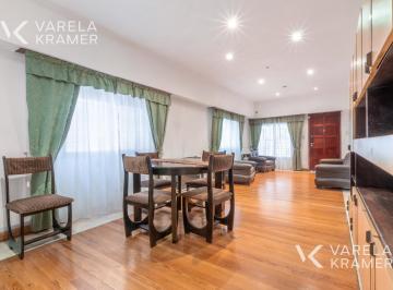 Casa · 131m² · 4 Ambientes · 2 Cocheras · Casa en Venta en Beccar, San Isidro