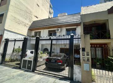 Casa · 90m² · 4 Ambientes · 1 Cochera · Blanco Encalada 3900, Casa Tipo Duplex, 4 Ambientes C/patio - Terraza - Parrilla - Cochera - Belgrano R