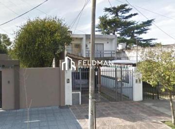 Casa · 90m² · 3 Ambientes · 1 Cochera · Excelente Duplex en Lote de 40 m de Fondo