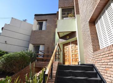 Casa · 306m² · 6 Ambientes · 1 Cochera · Casa Triplex en Alquiler en Boedo, Capital Federal, Buenos Aires