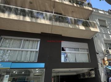 Departamento · 74m² · 3 Ambientes · 1 Cochera · Venta Departamento 3 Ambientes con Cochera Devoto