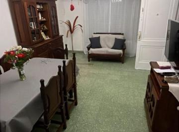 Casa · 80m² · 4 Ambientes · 1 Cochera · Casa Apta a Credito 4 Amb con Garage!