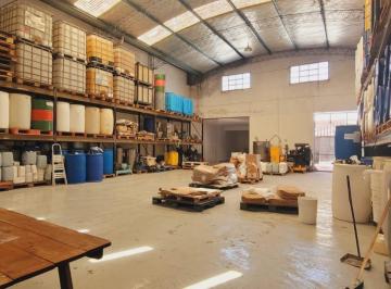 Bodega-Galpón · 238m² · 1 Ambiente · Venta de Deposito Galpón en Villa Bonich San Martín
