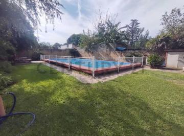 Casa · 70m² · 1 Ambiente · 3 Cocheras · Venta Casa Quinta Pueblo Esther Pileta Xxl
