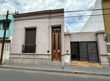 Casa · 6 Ambientes · Casa Uso Comercial + Local Independiente