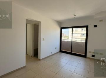 Departamento · 40m² · 2 Ambientes · Dpto de 1 Dorm con Balcón Sobre Bv San Juan Excelente Inversión