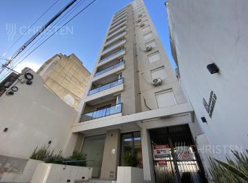 frente · Departamento en Alquiler