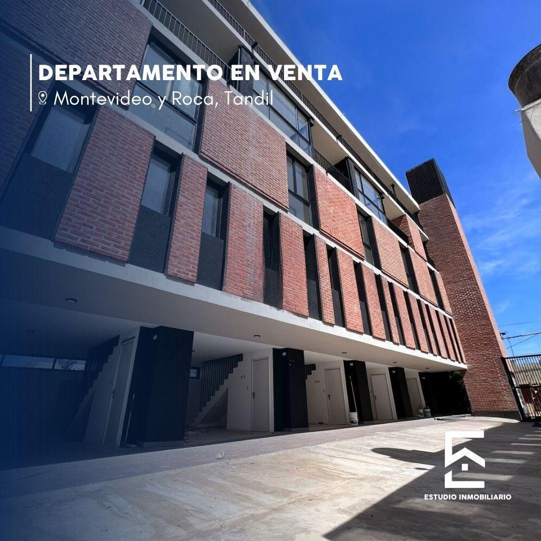 Triplex en venta A estrenar Montevideo y Roca, 2 dormitorios