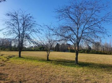 Terreno · 1845m² · Lote en Venta de 1845 m² en Chacras del Ocho Pilar