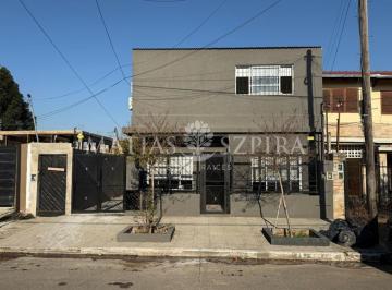 PH · 119m² · 4 Ambientes · Casa en Venta en Gonzalez Catan