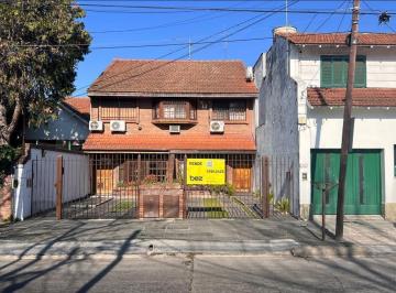 Casa · 120m² · 5 Ambientes · 1 Cochera · Casa en Venta