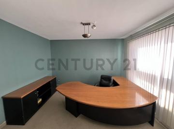 Departamento en Venta de 5 ambientes  · Venta Departamento - Oficina en Microcentro