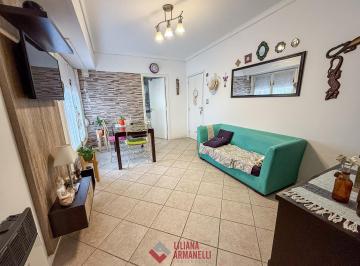 Departamento · 47m² · 2 Dormitorios · 3 Ambientes Lateral. Plaza Rocha