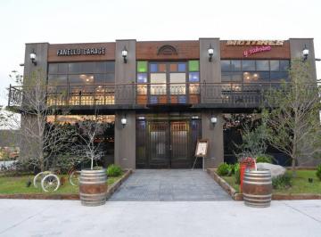 Bodega-Galpón · 3100m² · En Venta Unico Taller de Restauracion de Autos + Salon de Eventos Tematico de 3000 m en Canning