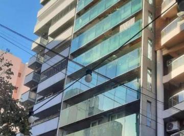 Departamento · 60m² · 2 Ambientes · 1 Cochera · Venta - Departamento - 1 Dormitorio - Balcón y Cochera - Martin, Rosario