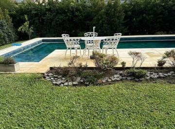 Casa · 210m² · 4 Ambientes · 2 Cocheras · Casa en Venta 3 Dorm. en Barrio Tipas, Nordelta