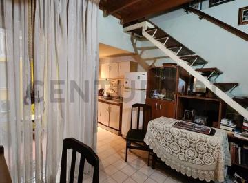 Departamento · 30m² · 2 Ambientes · Venta de Departamento Dúplex, Tipo PH de 2 Ambientes en La Boca