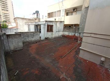 PH de 5 ambientes, Tres de Febrero · Venta de Importante PH 5 Amb con Patio y Terraza, 180 m² Aprox, a Refaccionar