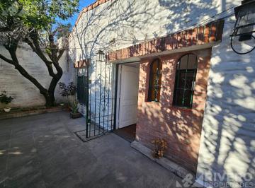 PH · 47m² · 3 Ambientes · Departamento en Alquiler en Moron Sur - PH en Alquiler