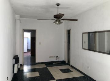 Departamento de 3 ambientes, Morón · En Alquiler - Duplex 3 Ambientes en Haedo Chico con Patio!