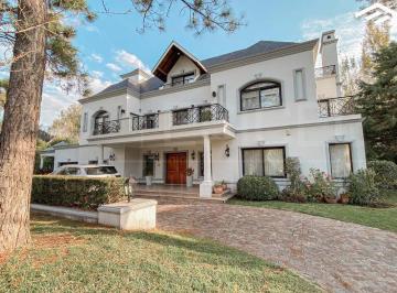 Casa · 600m² · 6 Ambientes · 2 Cocheras · Casa Doble Lote - St. Thomas Sur (Toma Dpto en Parte de Pago)