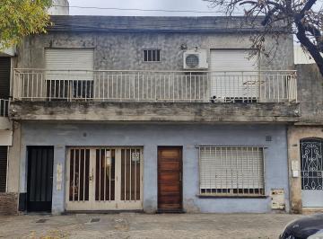 Casa de 6 ambientes, Rosario · Casa 3 Dorm.
