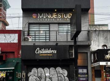 Local comercial · 149m² · Hermoso E Imperdible Local Sobre Av Alsina!