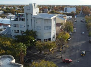 Edificio · 1034m² · 4 Cocheras · Edificio Comercial en Esquina de Av 9 de Julio y Coronel Suarez