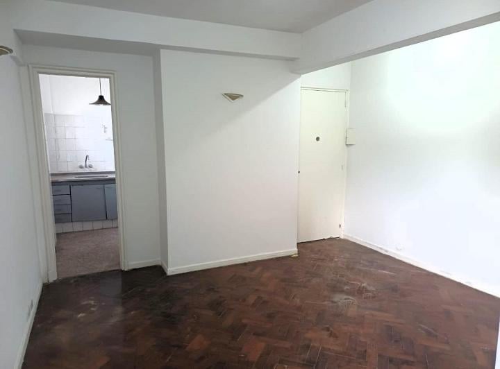 Departamento de 3 Ambientes con 2 Balcones - Apto Profesional