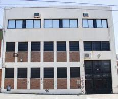 Depósito · 764m² · Depósito con Oficinas en Venta