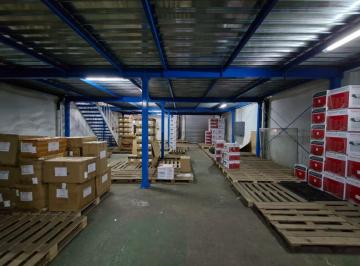 Local comercial · 635m² · 3 Ambientes · Local en Aguada