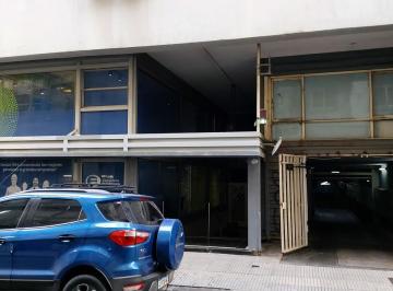 FRENTE · Importante Oficina en Alquiler Apto Diferentes Usos