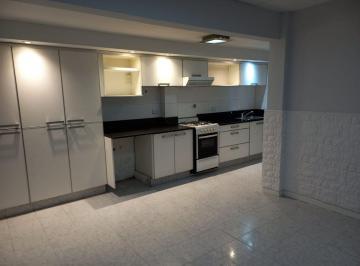 Departamento · 128m² · 4 Ambientes · Venta de 4 Ambientes Reciclado T: 127 m² - Burzaco