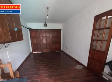 Casa · 194m² · 5 Ambientes · 3 Cocheras · Chalet con Pileta y Departamento Al Fondo - Casanova Centro