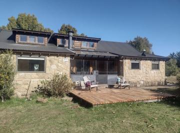 Casa · 220m² · 3 Dormitorios · Exclusiva Propiedad en Venta de 8 Hectáreas con Casa de 220 m² – Potrero Alto