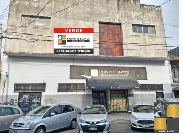 Bodega-Galpón , Lanús · Galpon 800 m² en El Centro de Valentin Alsina!