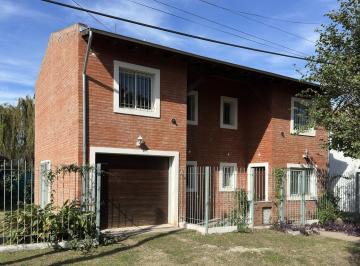 Casa · 186m² · 6 Ambientes · 1 Cochera · Casa en Villa Rivera Indarte Apta Crédito, Oportunidad