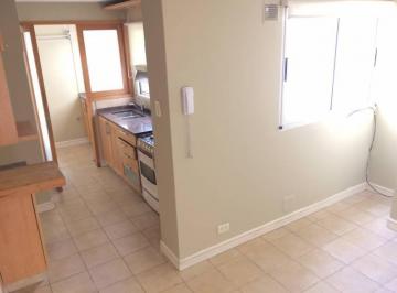 Departamento · 70m² · 4 Ambientes · En Alquiler! Dpto 2 Dorm. Tucuman 1000. a 200 m del Rio!