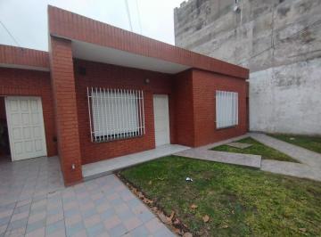 Casa de 3 ambientes, José C Paz · Venta Casa Tres Ambientes José C Paz Apto Crédito
