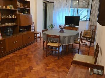 Departamento de 3 ambientes, Floresta · Floresta. Bahia Blanca y Riv.3 Amb. Amplios 1er. P. Fte C/patio y Balcon Ecxlt. Est