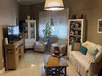 Casa de 3 ambientes, Quilmes · Casa Moderna en Venta – 9 de Julio y Yapeyú – Bernal