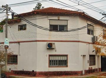 PH de 2 ambientes, Hurlingham · PH en Esquina 2 Ambientes