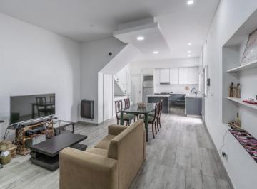Casa · 277m² · 5 Ambientes · 1 Cochera · Casa 4 Dorm. con Galpon Virasoro 1600