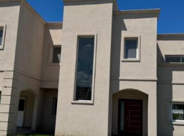 Casa · 189m² · 5 Ambientes · 2 Cocheras · Casa - Venta - Barrio San Matías - Escobar