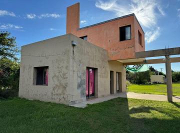 Casa · 80m² · 2 Ambientes · Casa en Venta en Arroyo Leyes