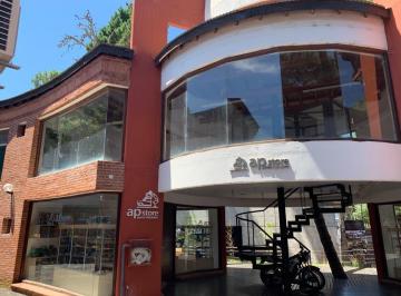 Local comercial · 90m² · Local en Venta - 2 Baños - 90 m² - Carilo