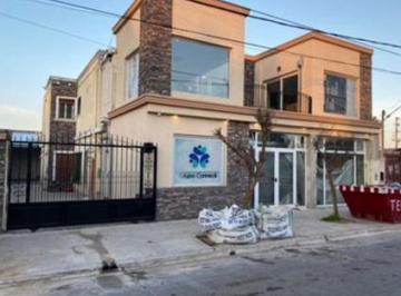 Edificio · 370m² · 11 Ambientes · 10 Cocheras · Edificio Comercial en Venta - 11 Oficinas 5 Baños - General Rodríguez