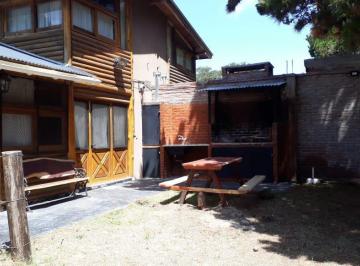 Casa · 100m² · 4 Ambientes · 1 Cochera · Casa en Venta - 2 Dorm. 1 Baño - Cochera - 1.013 m² - Nueva Atlantis