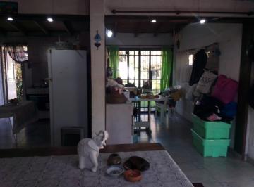 Casa · 95m² · 2 Ambientes · Casa en Venta - 1 Dormitorio 1 Baño - 426 m² - Arana, La Plata