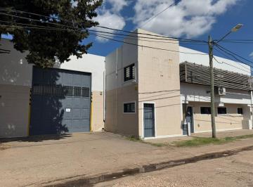 Edificio · 1000m² · 6 Ambientes · 4 Cocheras · Edificio Comercial en Venta - Oficinas - Baños - Cochera - 1.000 m² - Ituzaingó